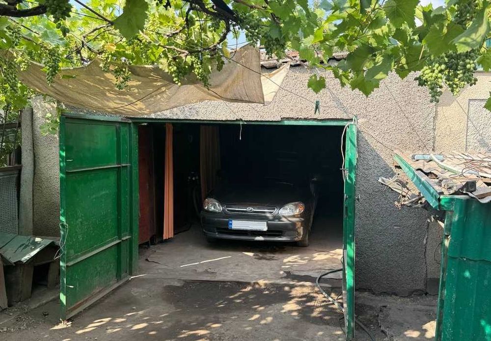 Доглянутий будинок 80 м2 в м. Снігурівка; сертифікат - ок