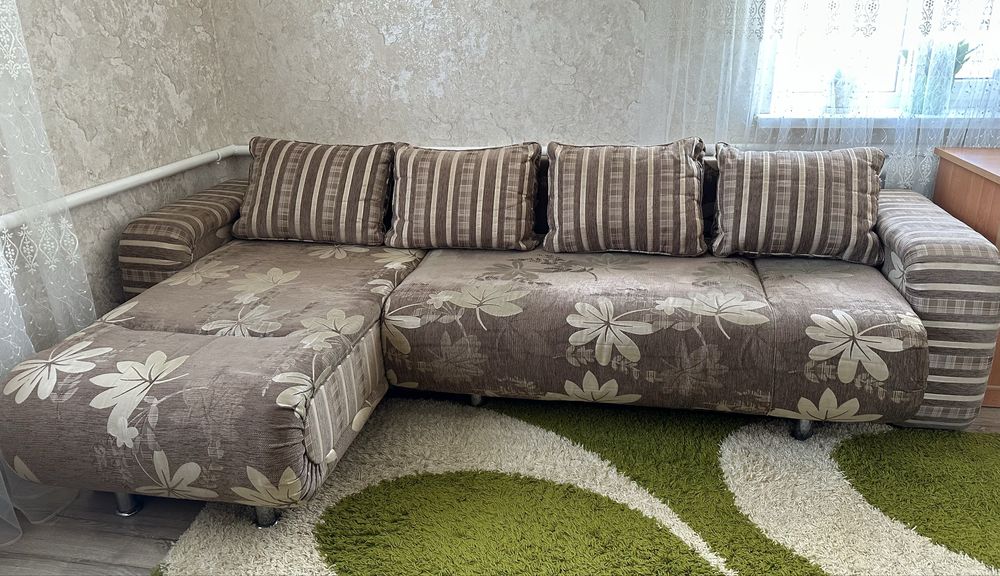 Диван кутовий, розкладний,