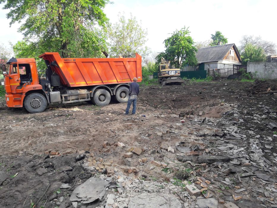 Демонтажні Роботи Демонтаж, розбирання будинків, знесення будівель