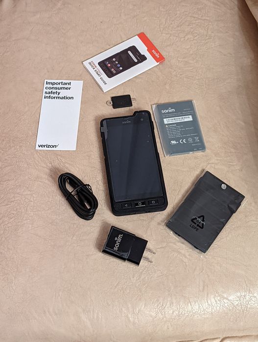 Sonim Xp8, телефони нові.