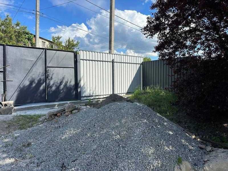продам будинок 3 кімнати мкр Мирний