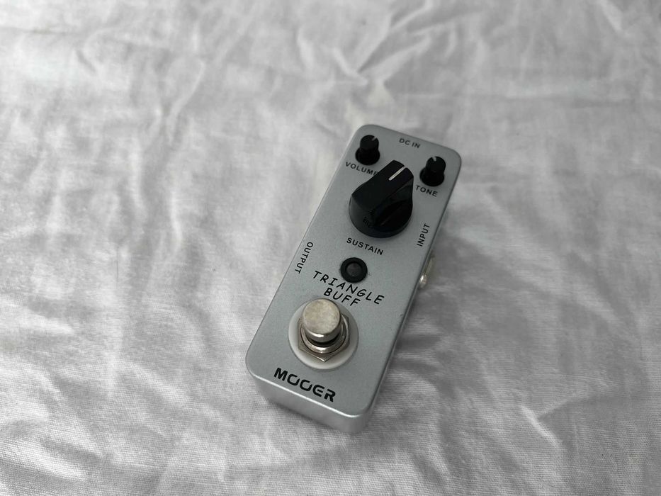 Mooer Triangle Buff (Big Muff Triangle clone)