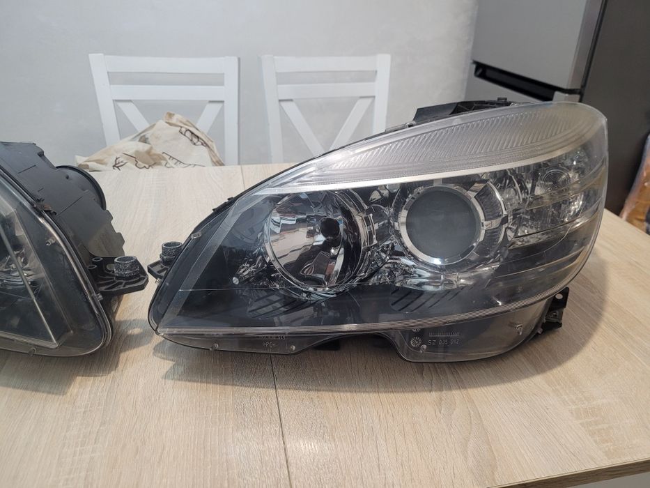 Lampy Mercedes w204