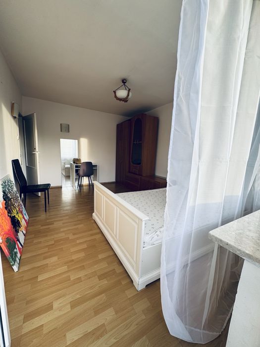 Do wynajęcia duży pokój z balkonem, od dziśiaj