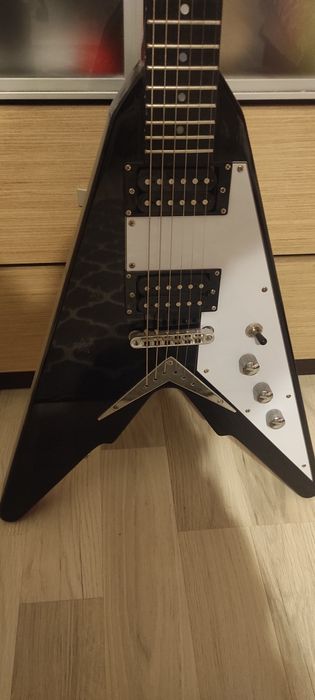 Gitara elektryczna Harley Benton Victory-BK Classic Series