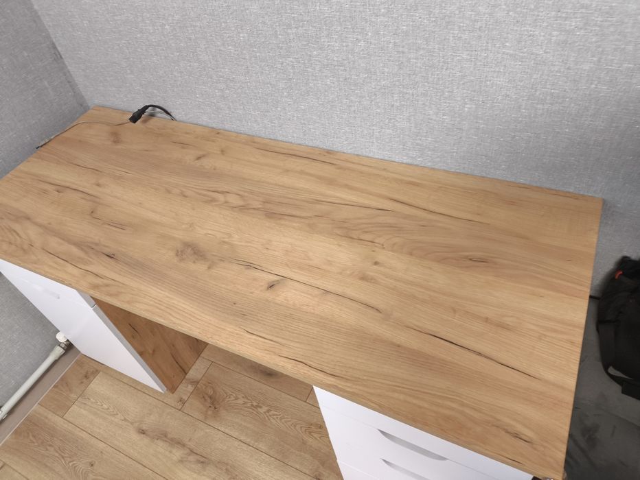 Продам Стіл письмовий