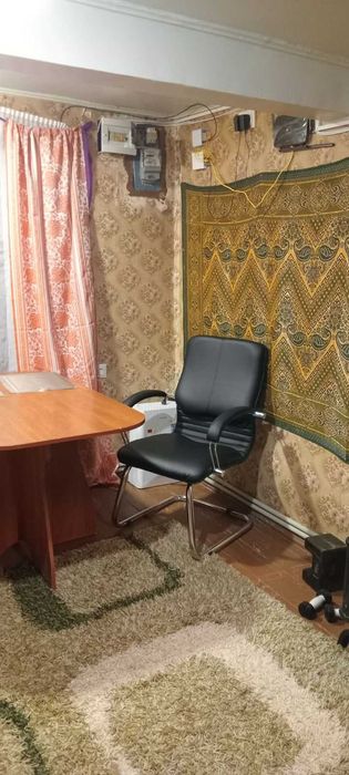 Будинок в с.Хрещатик, з ділянкою під будівництво