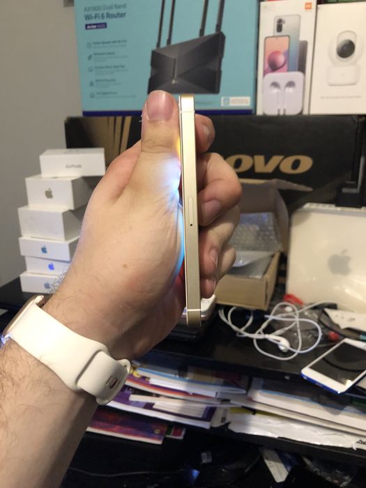 iphone  se 64 gb