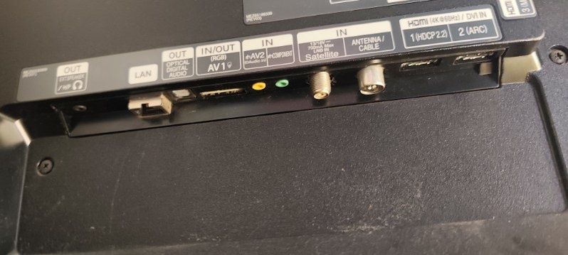Telewizor LG 60 cali