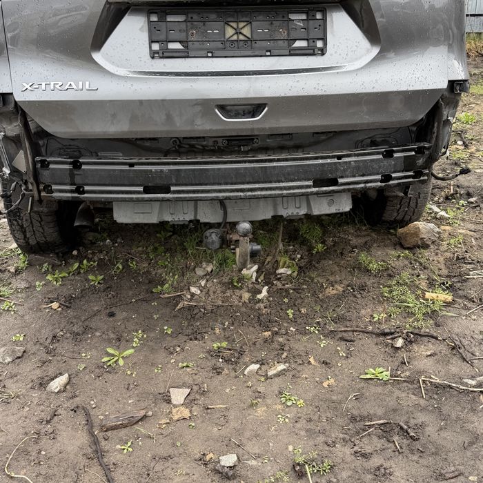 Задній усилитель бампера підсилювач рестайл nissan rogue xtrail T32