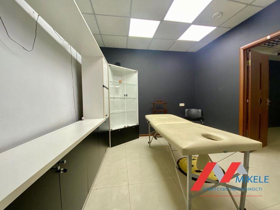 Оренда Масажний кабінет місце Перукаря Манікюру Ахматова 13 м Позняки