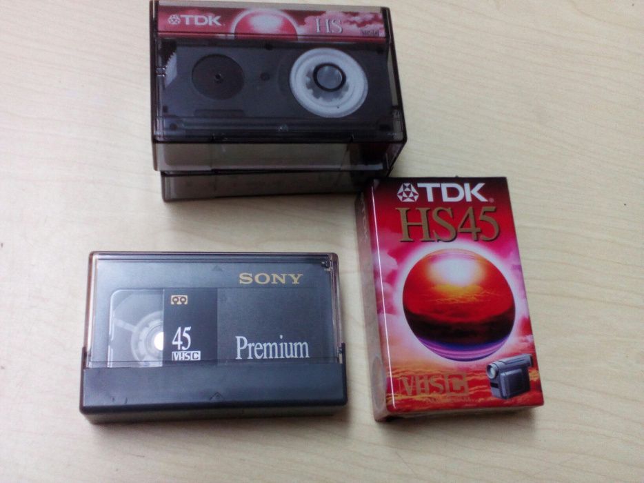 Câmara de Filmar Panasonic NV-S99E.