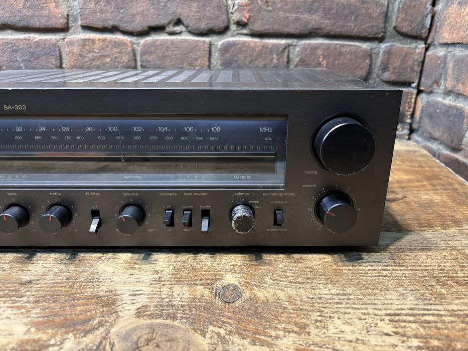 Amplituner Technics SA 303