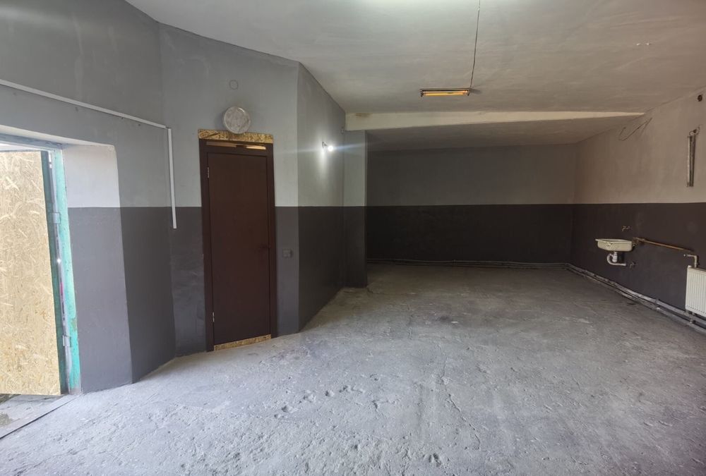 Продаю 4-е гаража рядом  на Измалково