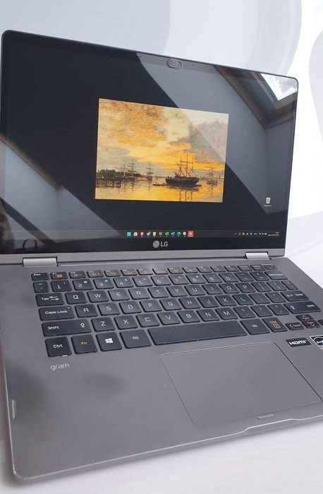 Laptop LG Gram dotykowy megalekki lepszy od macbook i lenovo