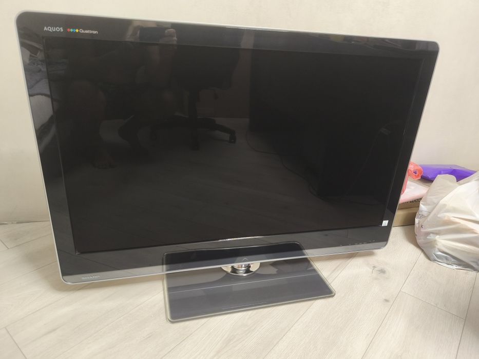 Продам Телевизор Телевізор Sharp 46 дюйм LC-46LE810E