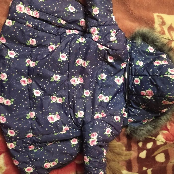 Куртка тепла зимова 110-116 см + шапка