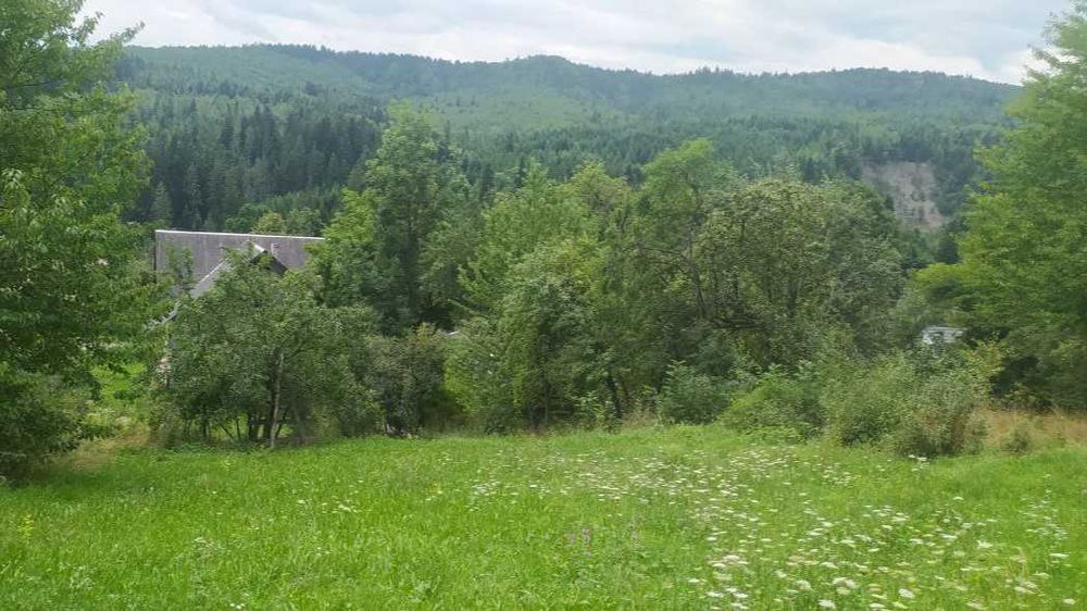 Ділянка під будівництво, Карпати, поруч з центром