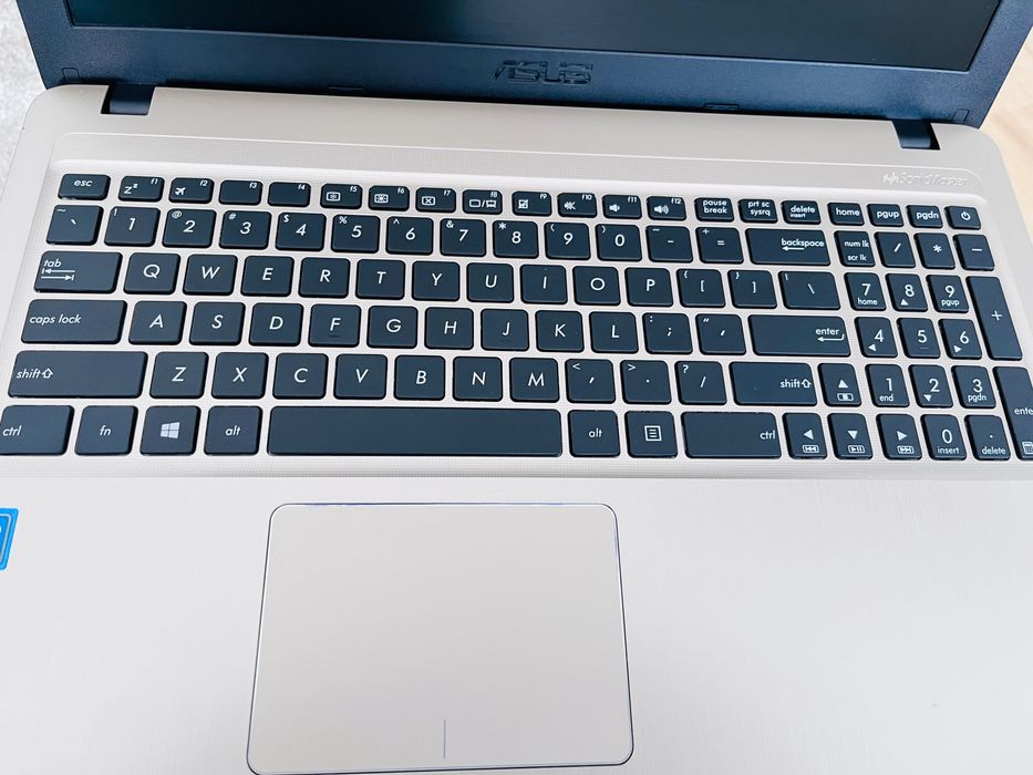 Laptop Asus A540s