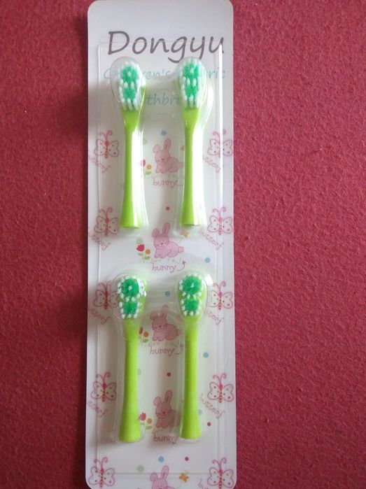 Змінні насадки для дитячої зубної щітки