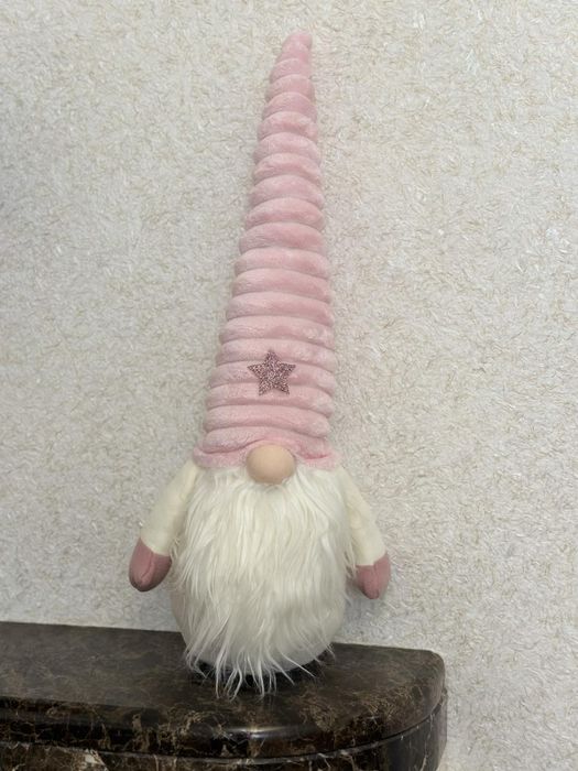 Новорічний гном новий