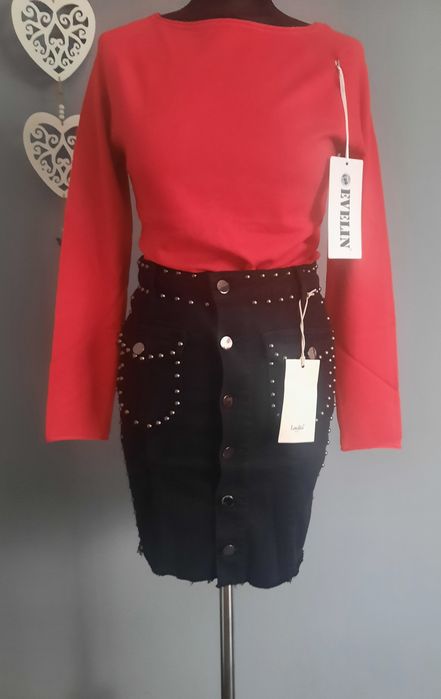 Nowy czerwony sweterek S/M