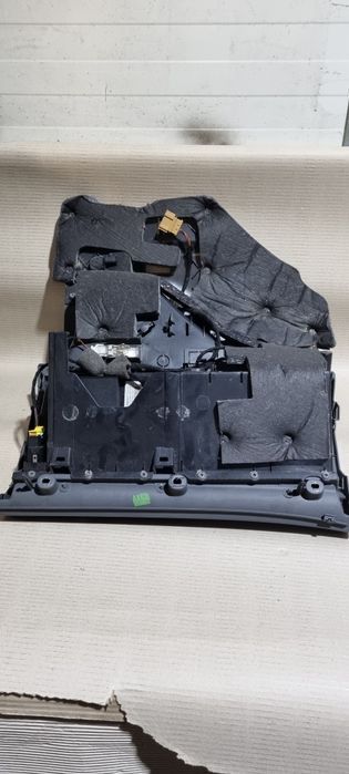 Schowek pasażera audi a4 b7 seat exeo jak nowy 8e
