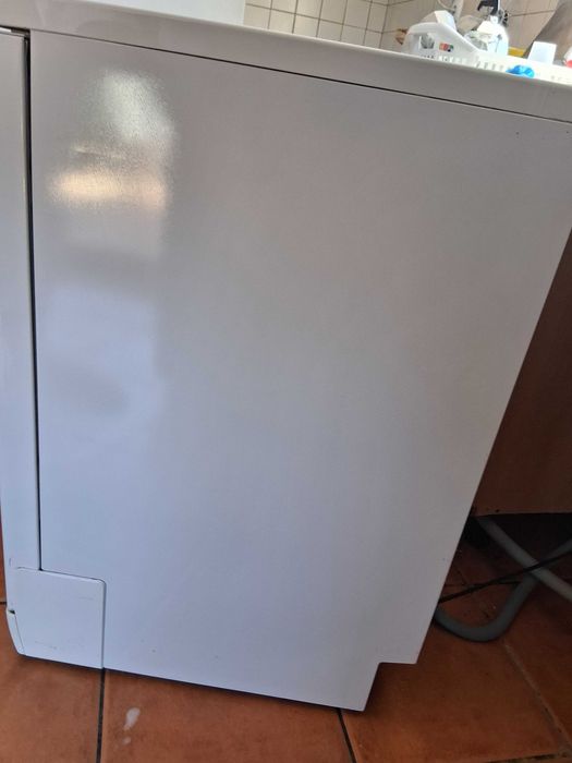 Maquina de  lavar loiça como  nova