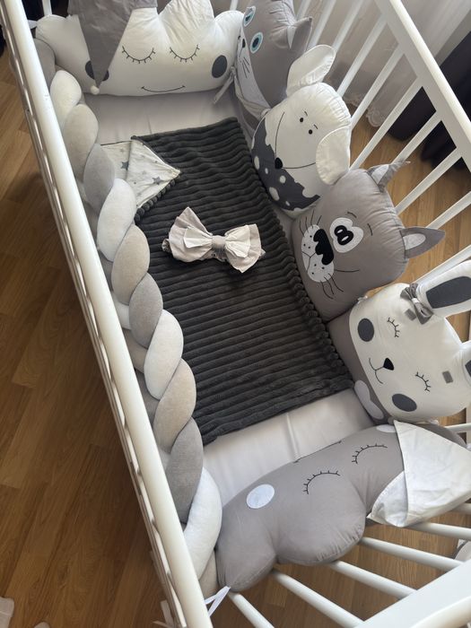 Дитяче ліжко з маятником