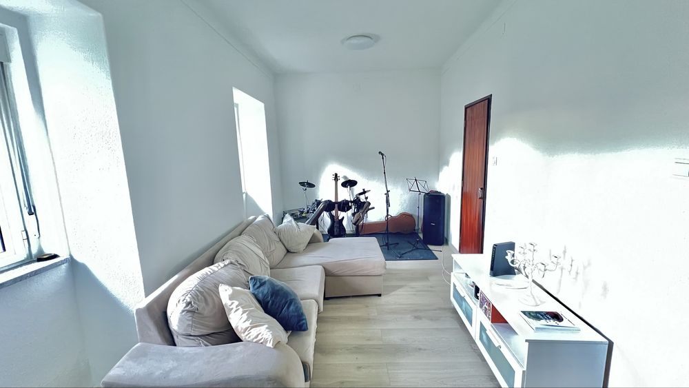 Moradia T4 Mobiliado e Remodelado em São Paio (Gouveia)