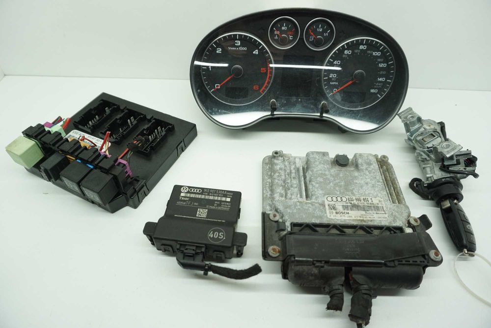 Vw Audi a3 8p lift 1.9 tdi Bls zestaw startowy Ecu komputer Sterownik*