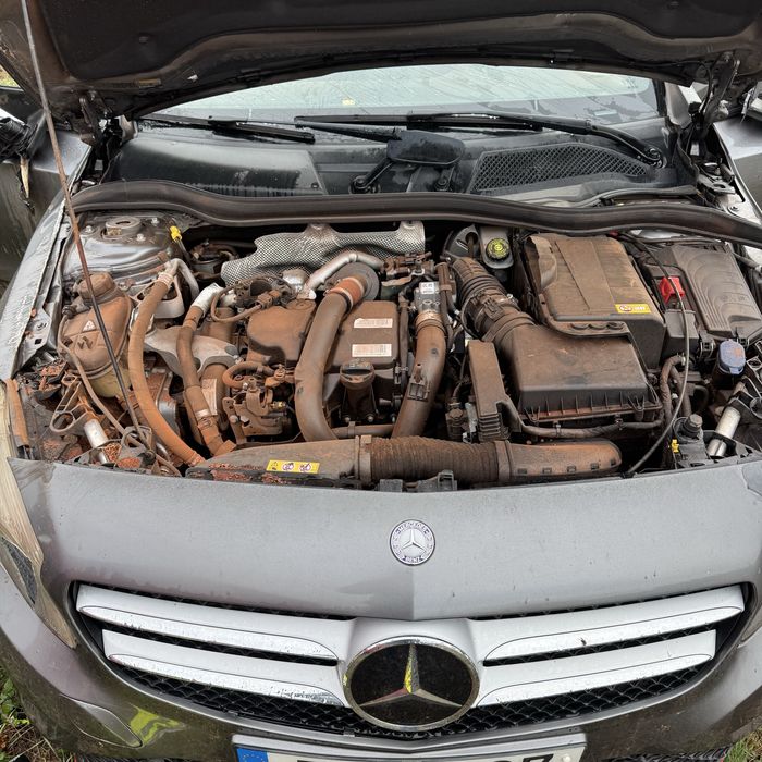 Mercedes-Benz CLA 180 CDI | 2012 | Diesel | Manual | 259.000 km | Acidentado