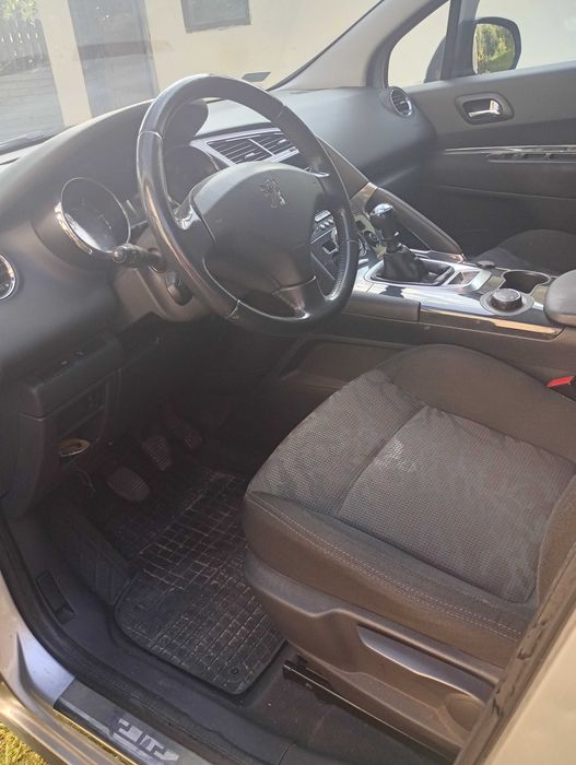 sprzedam PEUGEOT 3008