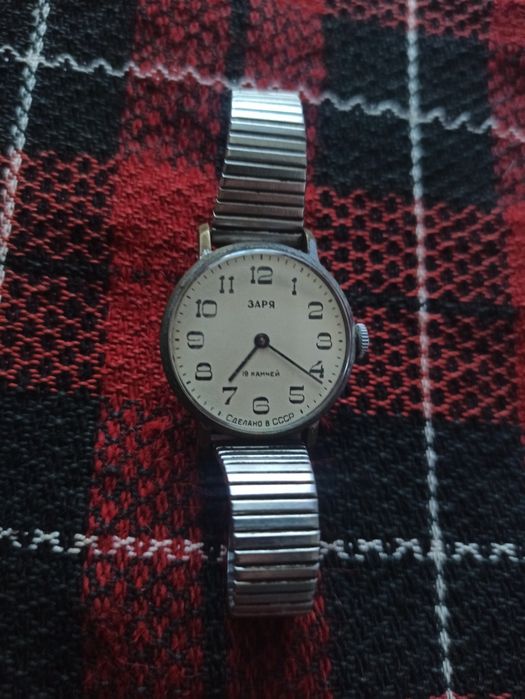 Продам наручные часы
