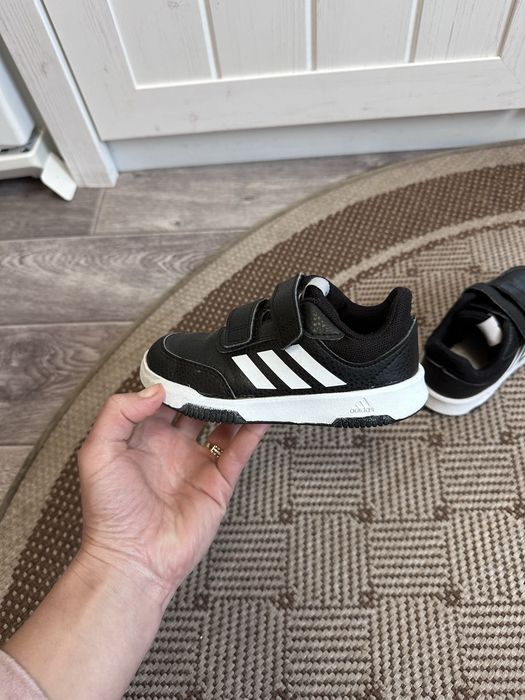 Кросівки Adidas дитячі