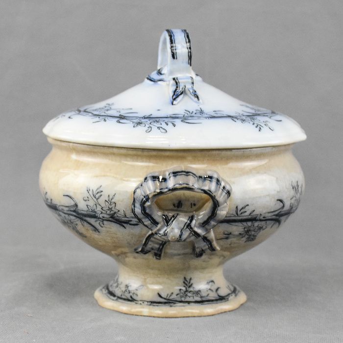 Molheira / Terrina Staffordshire, séc. XIX - 1869