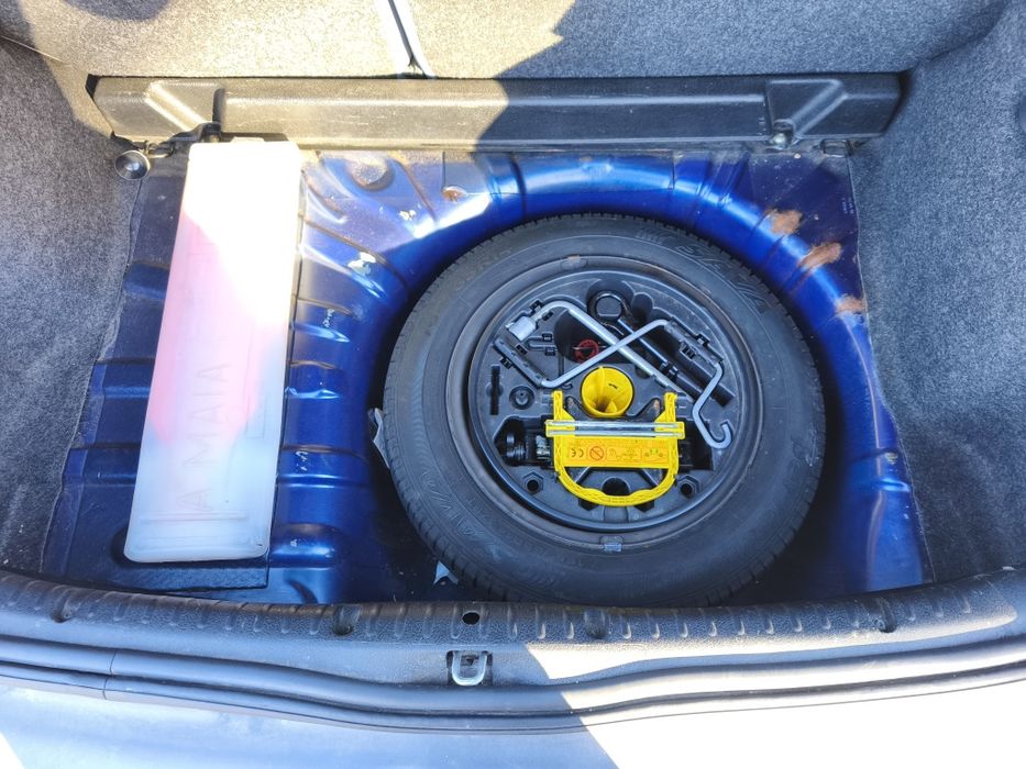Renault Clio II  1.2 Gasolina 1999