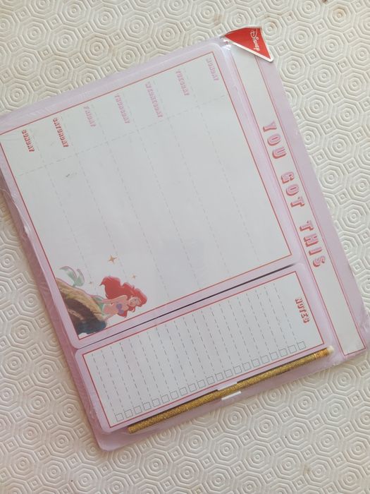 Papelaria Bloco Notas/Agenda a Pequena Sereia. Íman para frigorífico.