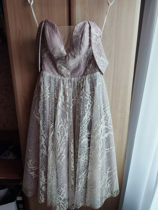 Продається плаття