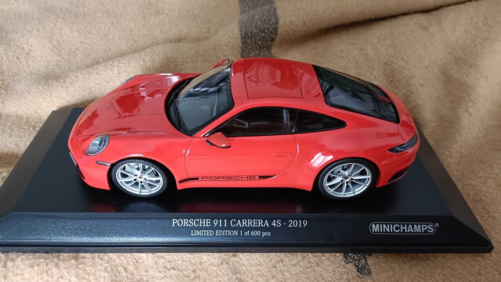 Porsche 6 Modelos Novos + VARIOS + 1/18 + Metal + Portes Grátis