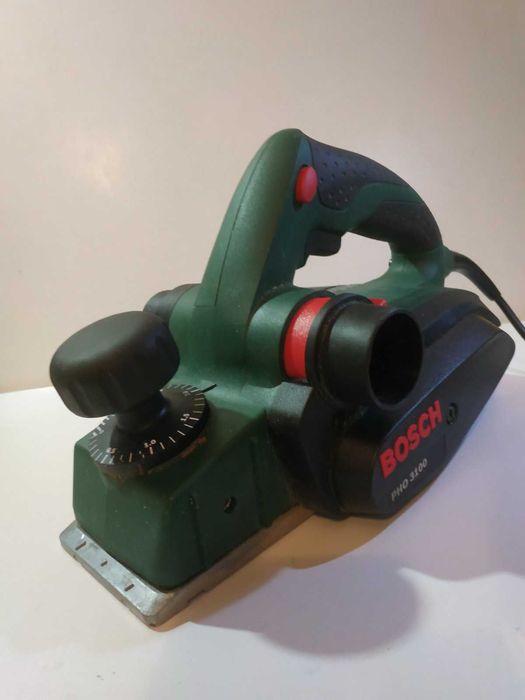 Електричний рубанок Bosch PHO 3100