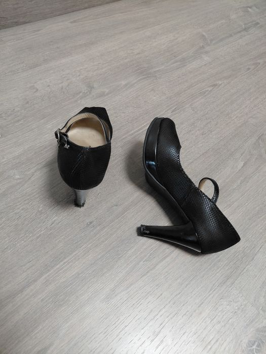Sapatos de senhora 38