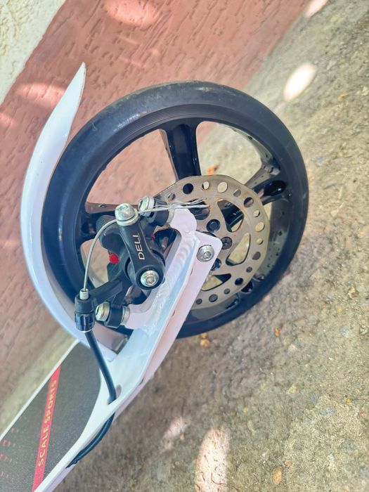 Самокат двоколісний Scale Sports