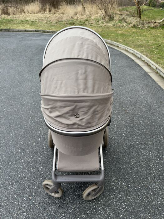 Коляска Anex flo yuki