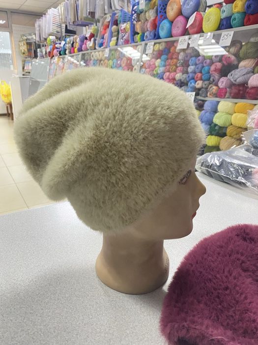 Шапка біні. Штучна