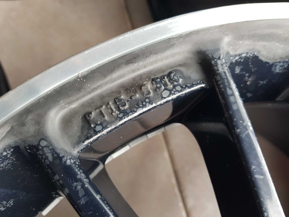 Felgi aluminiowe KESKIN KT15 8,5x19 et45 5x112 Do renowacji  Mercedes C E A klasa wzór AMG