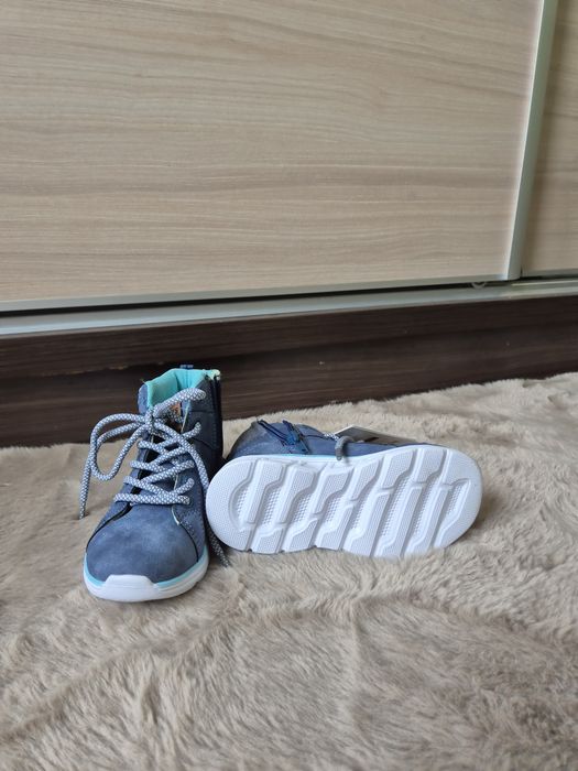 Śliczne butki chłopięce NOWE