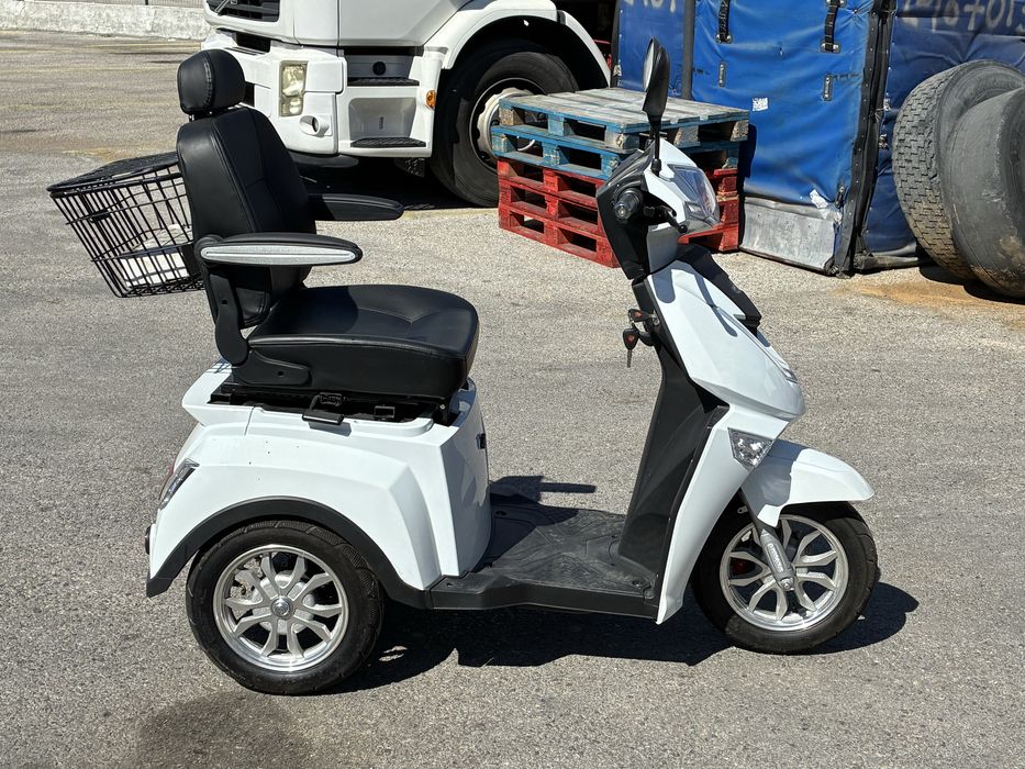 Triciclo mobilidade reduzida