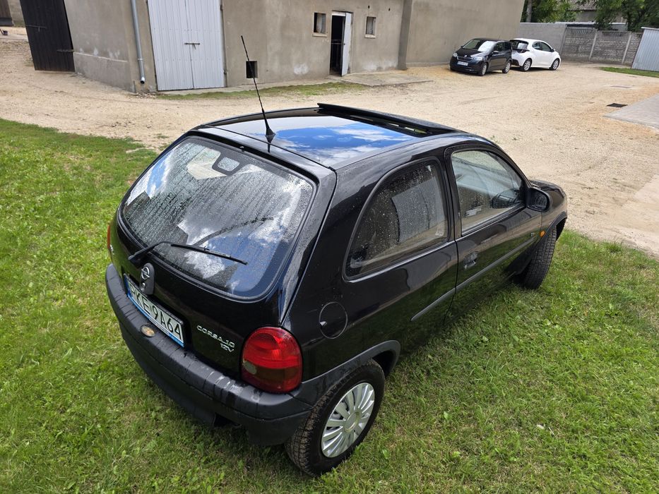 Opel Corsa B City.  2000 r. 1.0 benzyna.
