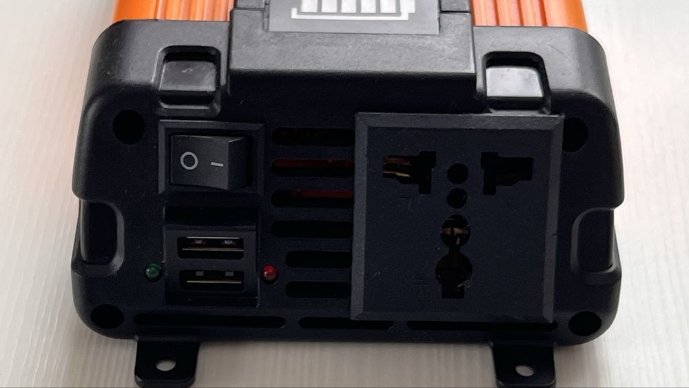 Інвертор, перетворювач напруги 4000W 12V -22V + 2 USB